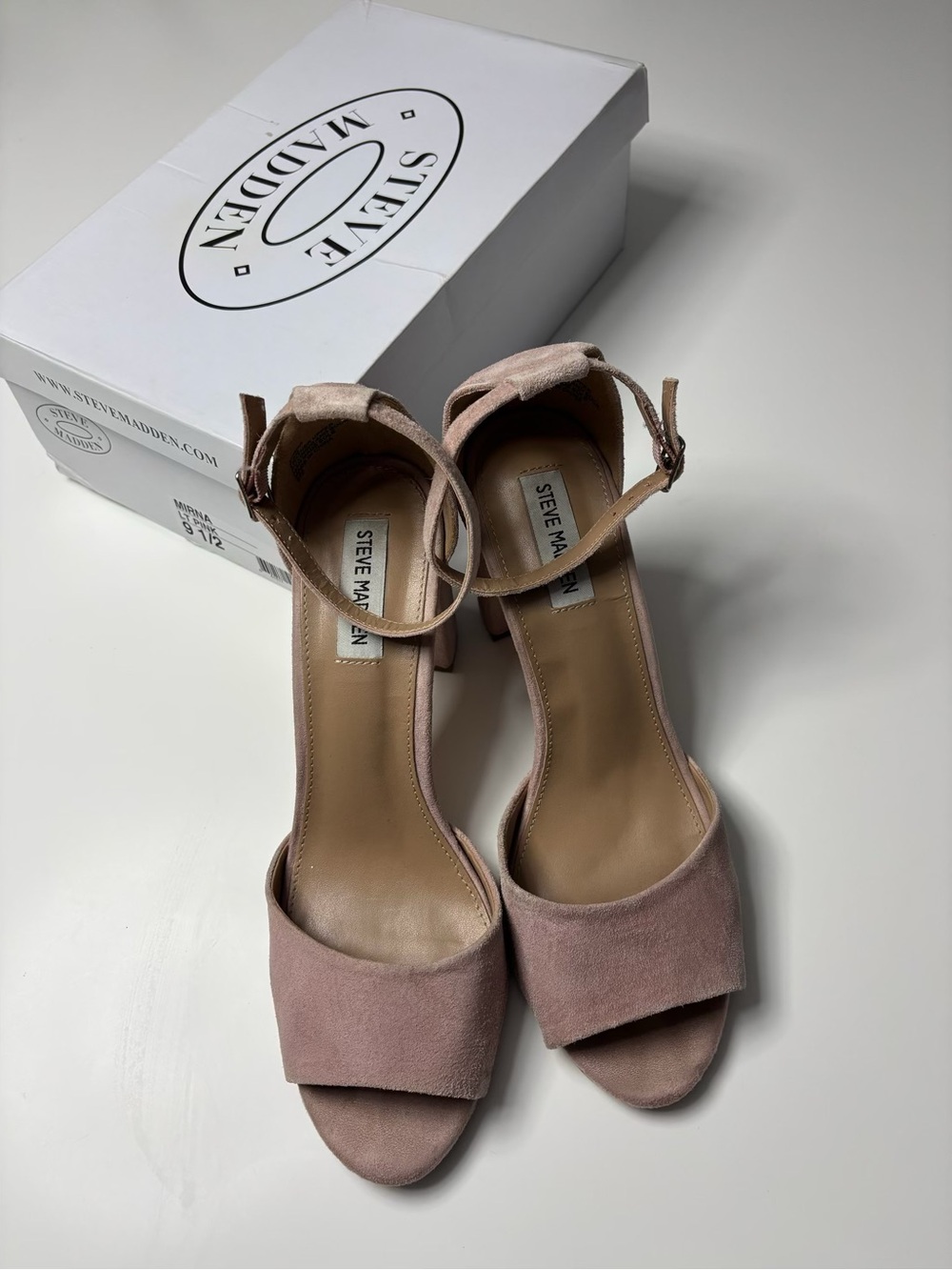 Steve Madden “Mirna” Light Pink/Blush Suede Ankle-Strap Block Heels - size 10